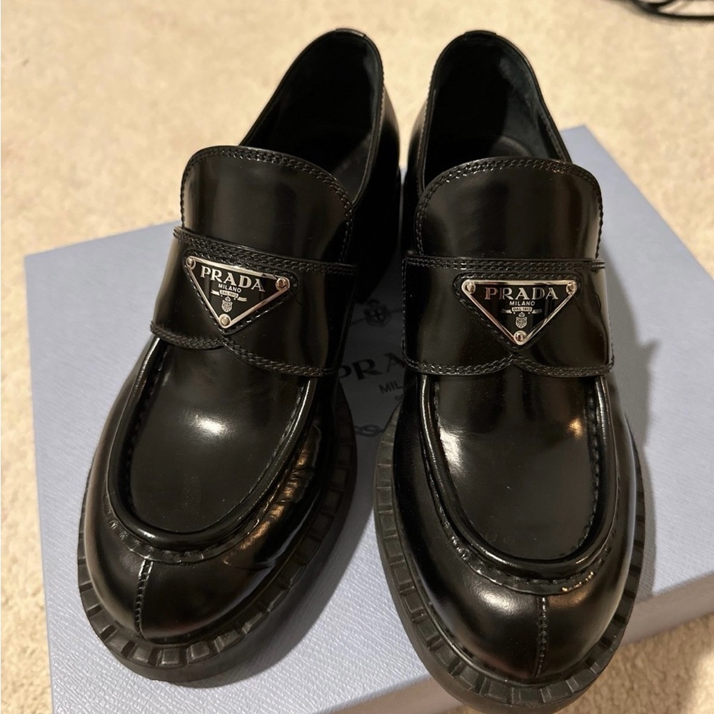 Authentic black Prada loafers in size 37